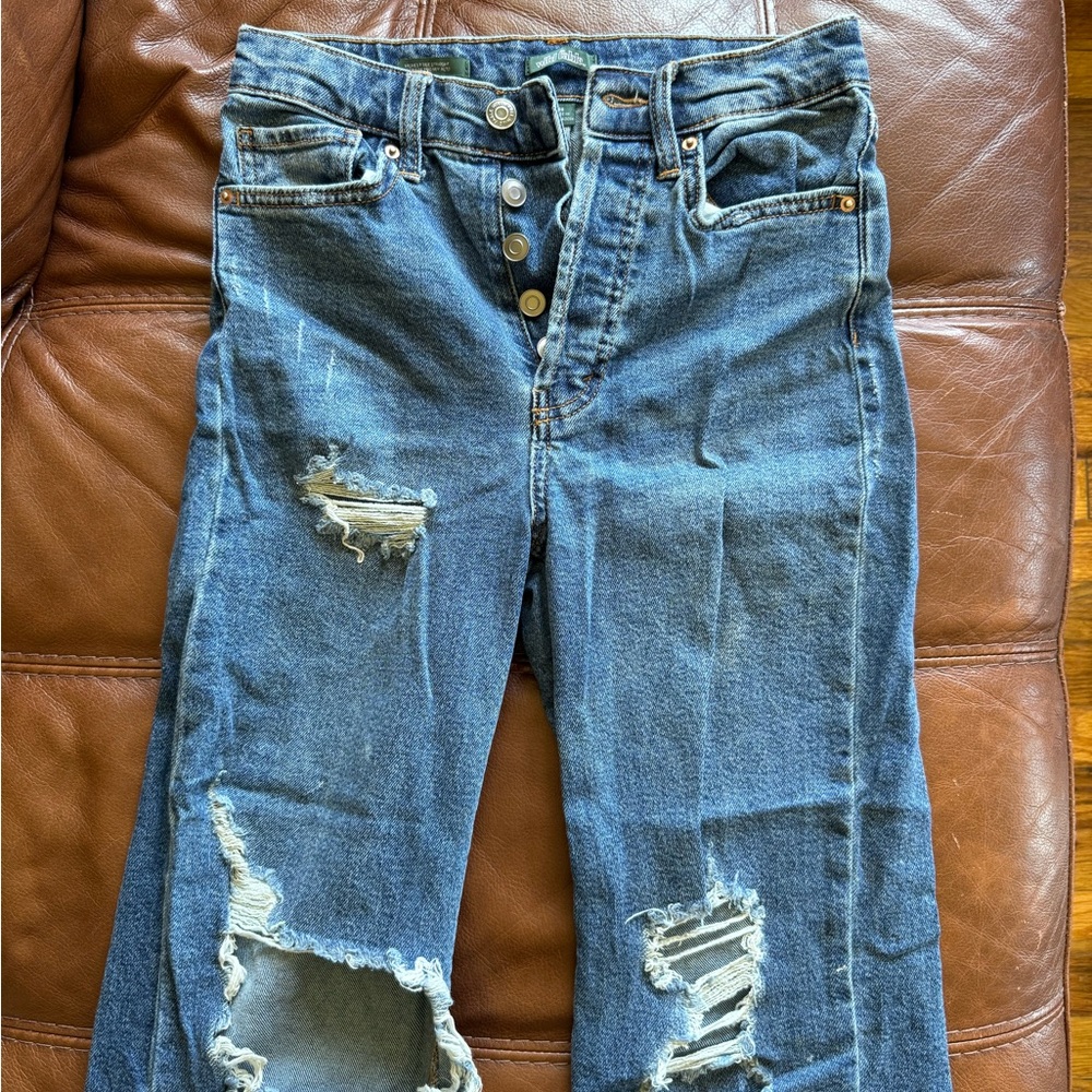 Stylish Blue Distressed Women Jeans